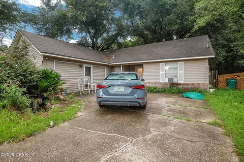 4855 Kensington Ln, Crestview, FL 32539