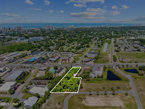 1735 Thomas Dr, Panama City, FL 32408