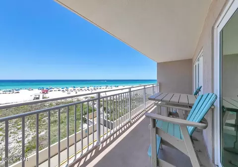 7205 Thomas Dr #D205, Panama City, FL 32408