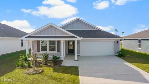 8341 Park Place Dr, Panama City, FL 32404