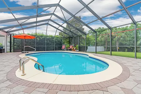 112 Bainbridge St, Panama City Beach, FL 32413