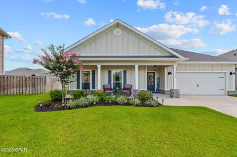 3032 Willie Dr, Southport, FL 32409