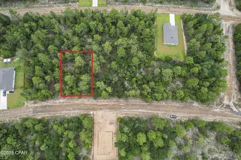 01 Rockford Dr, Chipley, FL 32428