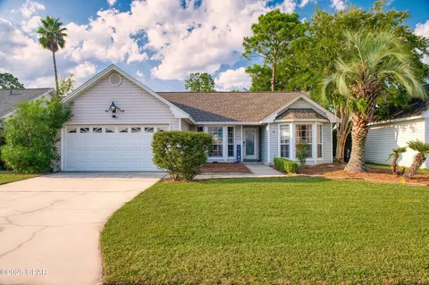 124 Heritage Cir, Panama City Beach, FL 32407