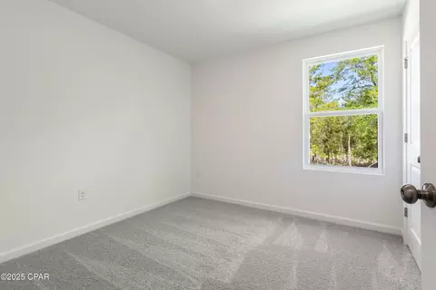 4122 Flint Ave, Chipley, FL 32428 photo 8