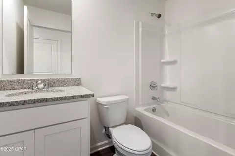 4122 Flint Ave, Chipley, FL 32428 photo 9