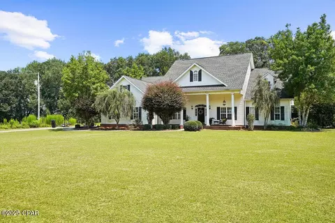 1674 Lovewood Rd, Cottondale, FL 32431