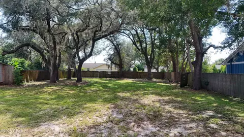 111 Rowe Ave, Panama City, FL 32401