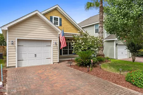 102 Turtle Cv, Panama City Beach, FL 32413