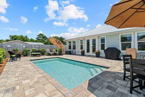 21324 Caribbean Ln, Panama City Beach, FL 32413