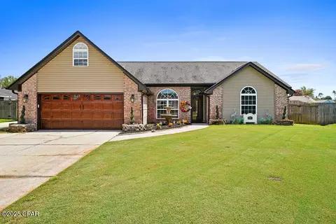 1707 Sutherland Rd, Lynn Haven, FL 32444