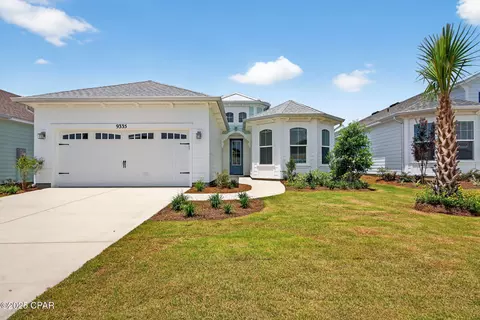 9335 Escape Ave, Panama City Beach, FL 32413