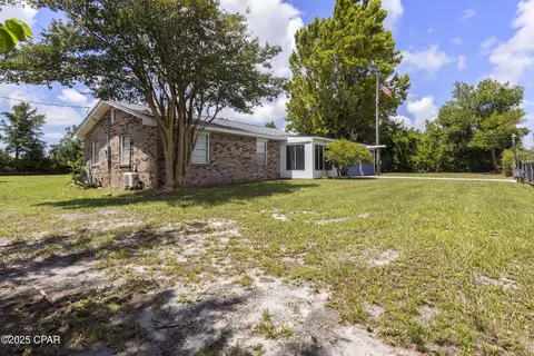 1036 E 26th St, Panama City, FL 32405