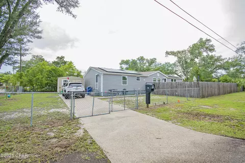 601 College Ave, Panama City, FL 32401