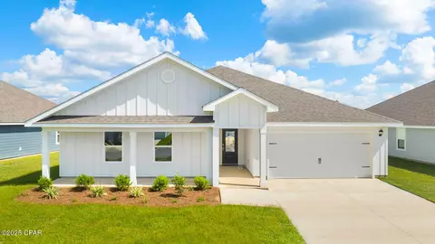 6526 Myers Rd, Panama City, FL 32404
