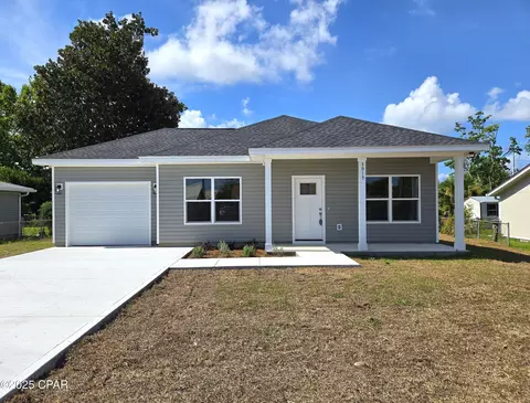 3915 W 20th Ct, Panama City, FL 32405