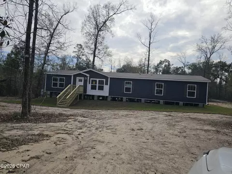 3405 Christiansted Dr, Alford, FL 32420