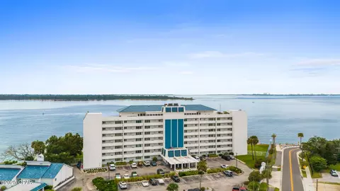 100 Cherry St #202, Panama City, FL 32401