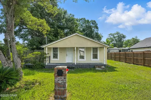 1810 Hickory Ave, Panama City, FL 32405