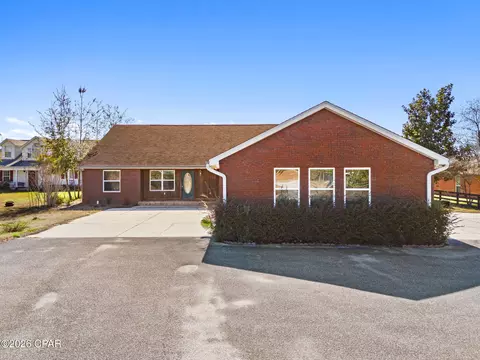 4330 De Len Dr, Panama City, FL 32404
