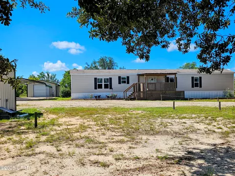 695 S Silver Lake Rd, Fountain, FL 32438