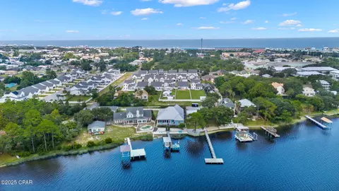 803 Lake Powell Dr, Panama City Beach, FL 32413