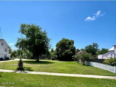 Other - 505 E 8th St, Lynn Haven, FL 32444 photo 2 of 10