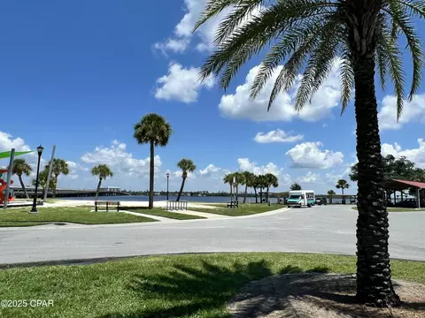 View/Area - 505 E 8th St, Lynn Haven, FL 32444 photo 10 of 10