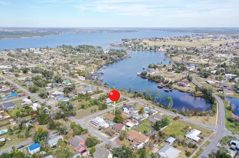 View/Area - 505 E 8th St, Lynn Haven, FL 32444 photo 6 of 10