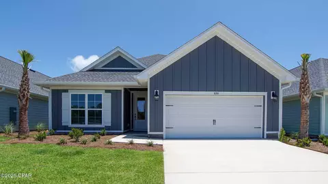 946 Crystal Bayou Blvd, Panama City Beach, FL 32407