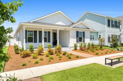 1712 Sweet Pea Ct, Panama City, FL 32405