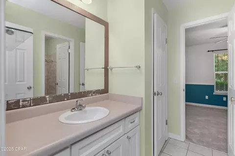 Bath - 258 Wava Ave, Niceville, FL 32578 photo 8 of 8
