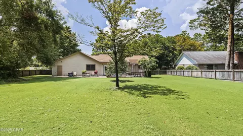 Exterior - 258 Wava Ave, Niceville, FL 32578 photo 6 of 7
