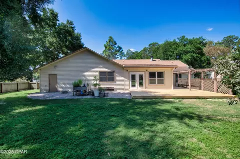 Exterior - 258 Wava Ave, Niceville, FL 32578 photo 7 of 7