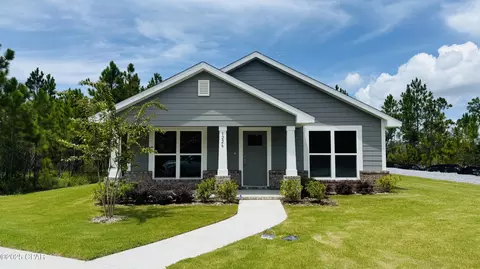 1226 Primrose Ln, Panama City, FL 32404