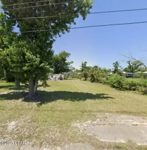 307 Kraft Ave, Panama City, FL 32401
