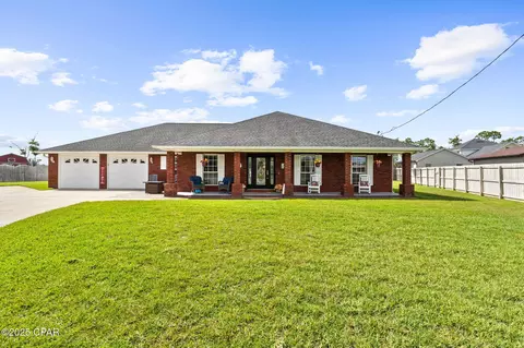 351 Hiland Dr, Panama City, FL 32404
