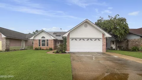 109 Michelle Ct, Panama City Beach, FL 32407