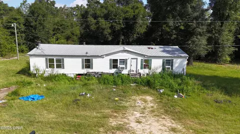 5950 Neals Landing Rd, Bascom, FL 32423