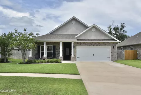 1216 Conolly Blvd, Lynn Haven, FL 32444