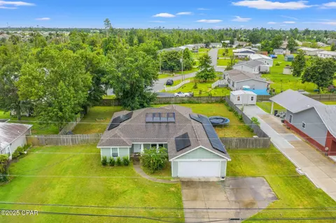 3718 Alva Thomas Rd, Panama City, FL 32404