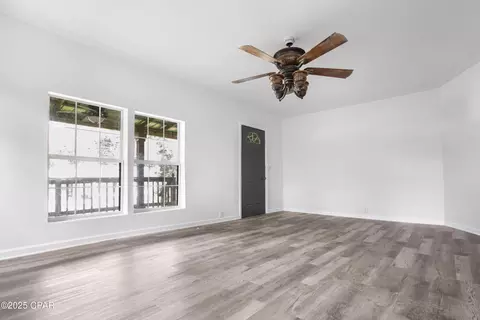16590 Gaskin St, Blountstown, FL 32424