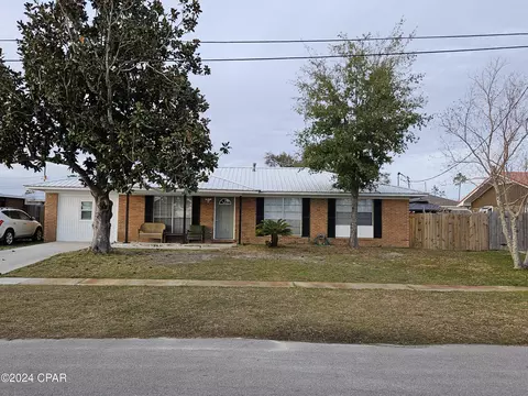 6521 Hiwassee St, Panama City, FL 32404
