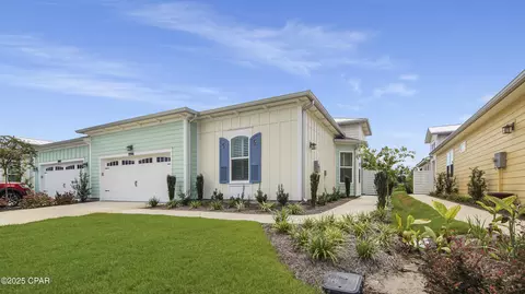 8901 Magic Ct, Panama City Beach, FL 32413