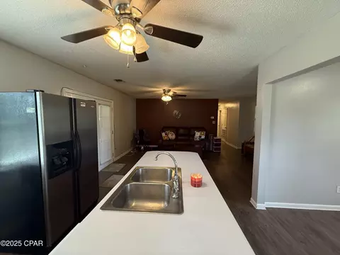 Kitchen - 5947 Highway 2, Bascom, FL 32423 photo 2 of 3