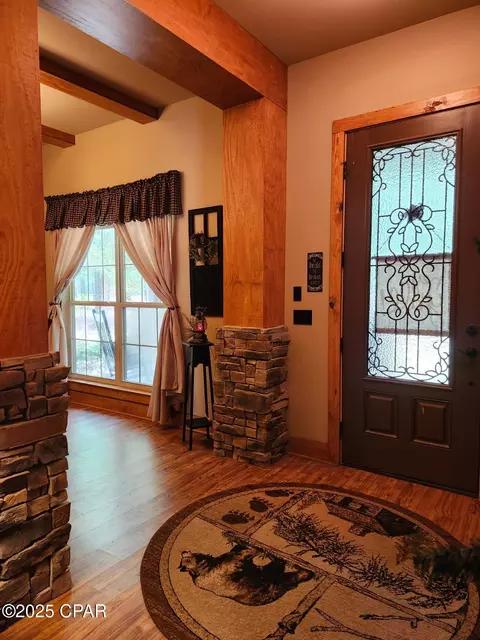 Entry Way - 3359 Antler Trl, Chipley, FL 32428 photo 3 of 5