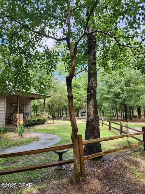 Exterior - 3359 Antler Trl, Chipley, FL 32428 photo 5 of 25