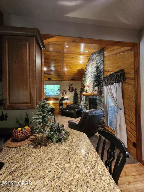 Kitchen - 3359 Antler Trl, Chipley, FL 32428 photo 1 of 11