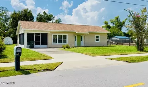 312 Illinois Ave, Lynn Haven, FL 32444
