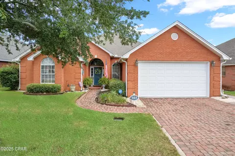 203 Harrison Pl, Panama City, FL 32405